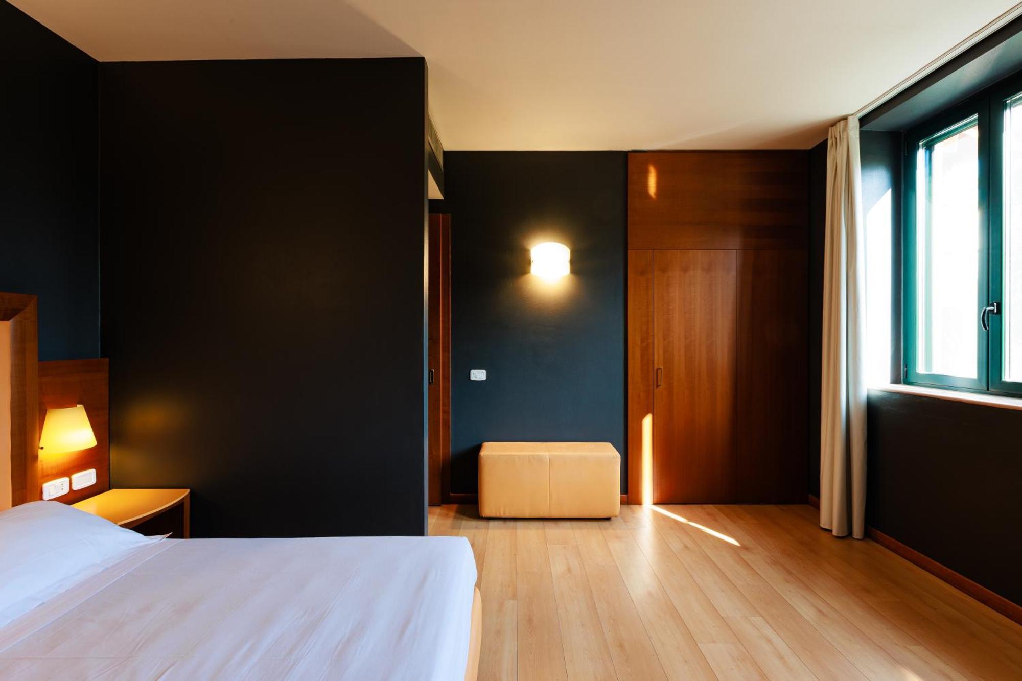 Hotel Villa Delle Rose - Malpensa Oleggio Bagian luar foto